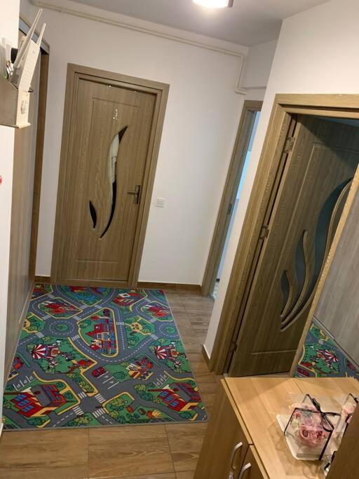 Lovely Bacau 1 Bedroom Apartment Zewnętrze zdjęcie